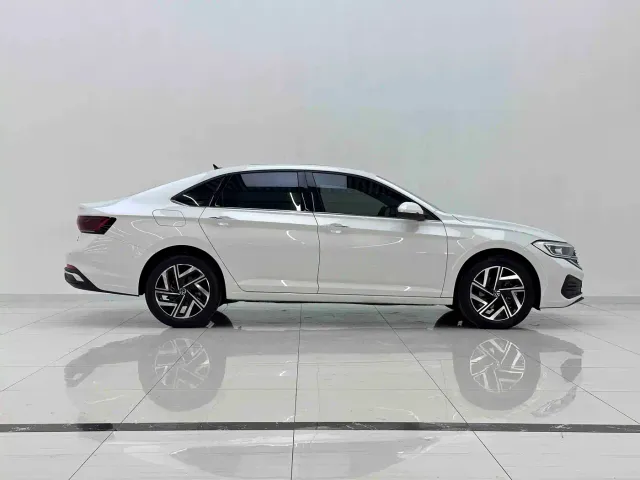 Volkswagen Sagitar — Фото автомобиля 6