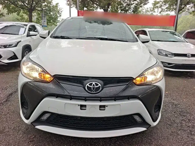 Toyota YARiS L Zhi Xuan — Фото автомобиля 2