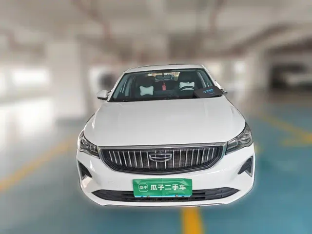 Geely Emgrand — Фото автомобиля 2