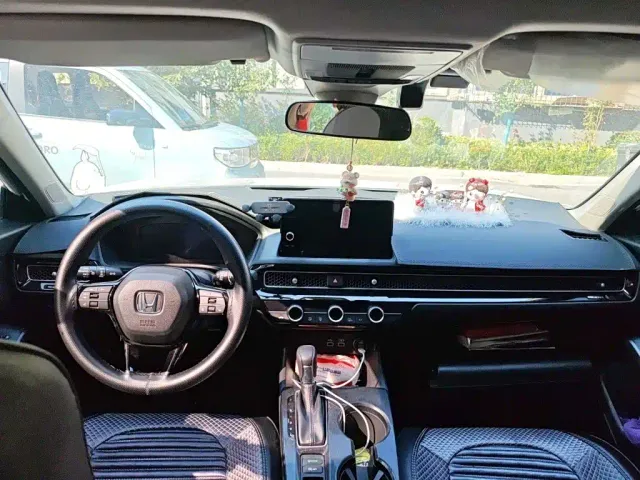 Honda Civic — Фото автомобиля 5