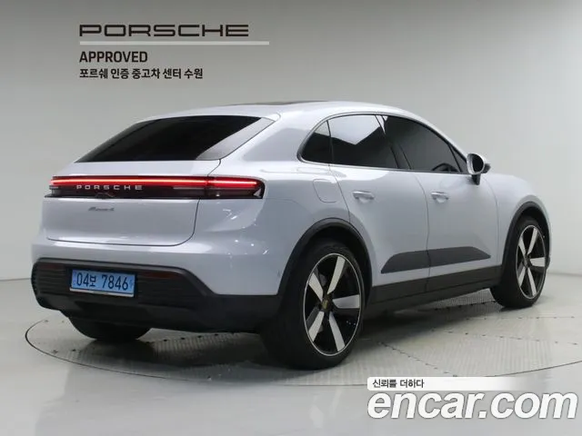 Porsche Macan — Фото автомобиля 2