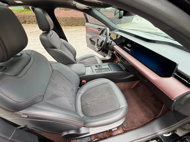 Ford Mondeo — Фото автомобиля 10