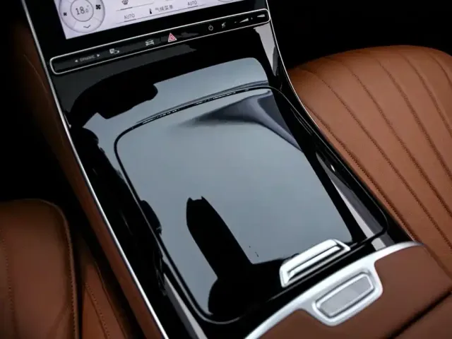 Mercedes-Benz S-Class — Фото автомобиля 10