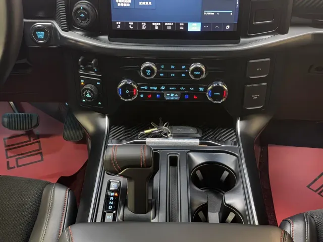 Ford F-150 Raptor — Фото автомобиля 23