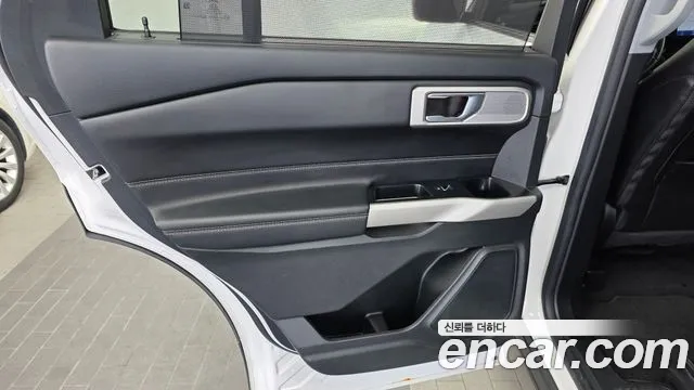 Ford Explorer 6th Gen — Фото автомобиля 14