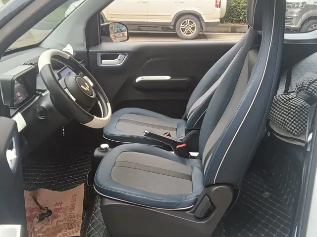 Wuling Hongguang Mini EV — Фото автомобиля 9