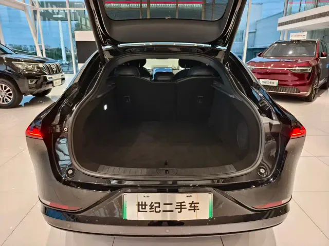 Changan Qiyuan A07 — Фото автомобиля 10