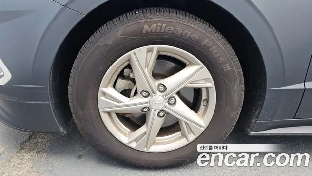 Hyundai Sonata Sonata (DN8) 2.0 LPG(Для проката) — Фото автомобиля 5