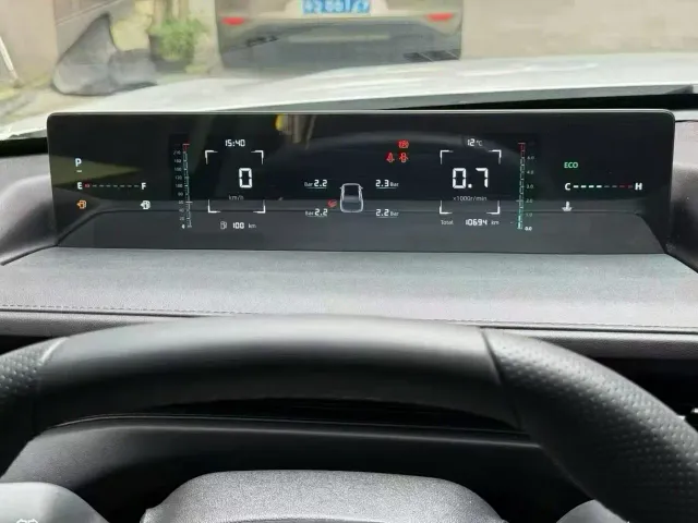 Changan Eado — Фото автомобиля 6
