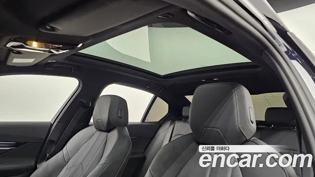 BMW 5-Series — Фото автомобиля 18