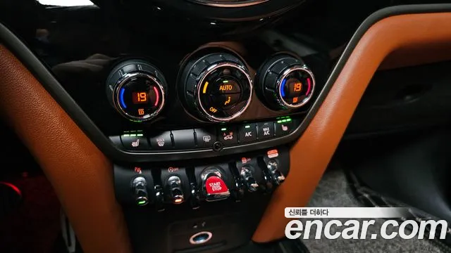Mini Countryman — Фото автомобиля 16