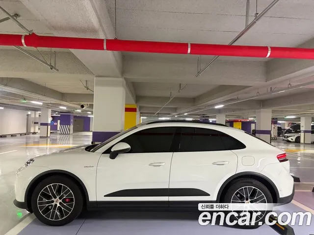 Porsche Macan — Фото автомобиля 5