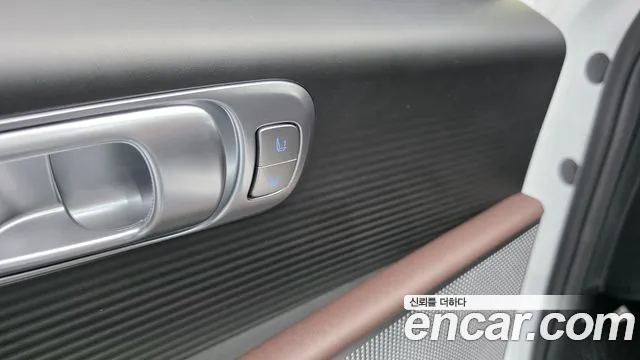 Hyundai Ioniq 6 — Фото автомобиля 28