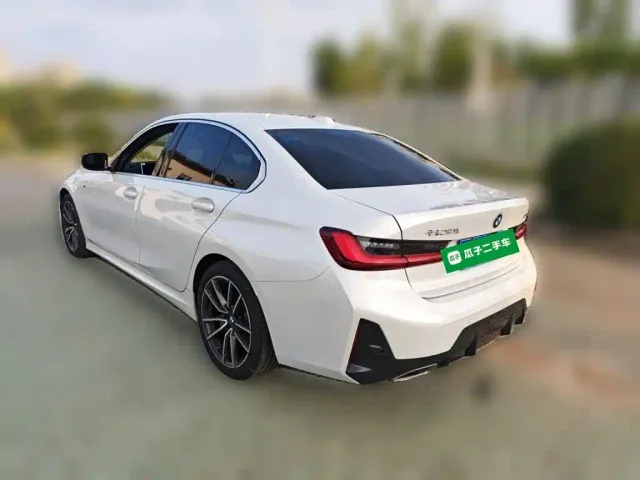 BMW 3 Series — Фото автомобиля 24