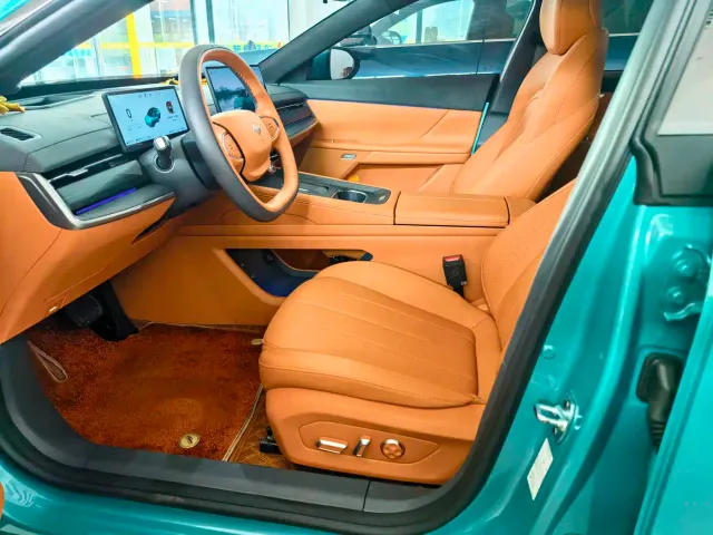 Dongfeng eπ 007 — Фото автомобиля 7