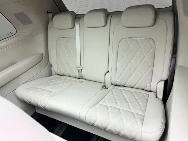 Xiaomi SUV — Фото автомобиля 7