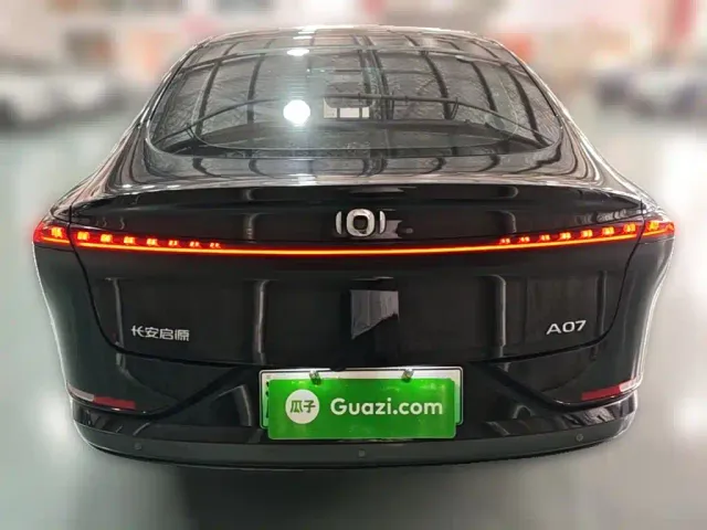 Changan Qiyuan A07 — Фото автомобиля 7