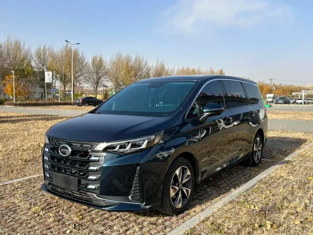 Фотография автомобиля — GAC Trumpchi M6