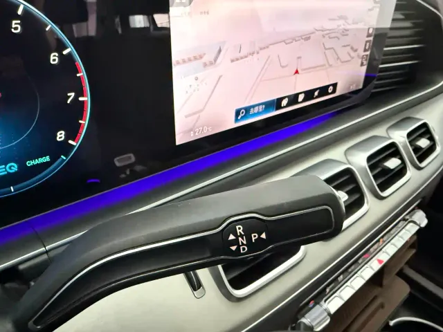 Mercedes-Benz GLE-Class — Фото автомобиля 9