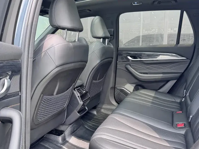 Geely Xingyue L — Фото автомобиля 11