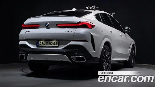 BMW X6 xDrive40i M Sport — Фото автомобиля 2