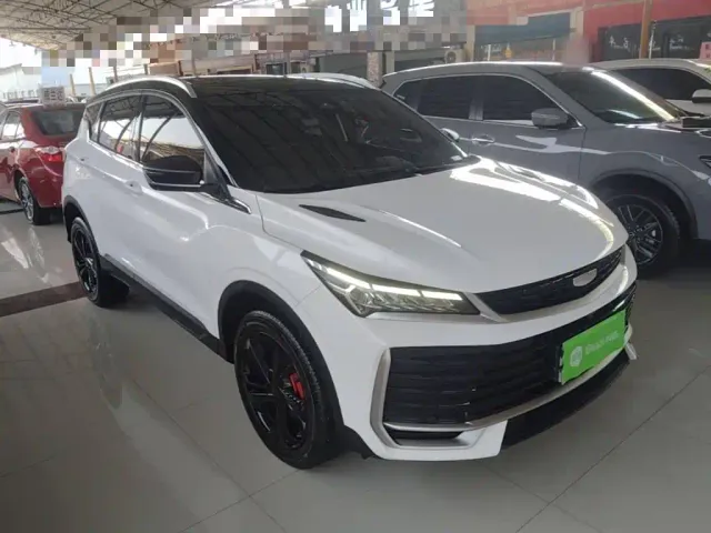 Geely Binyue — Фото автомобиля 3