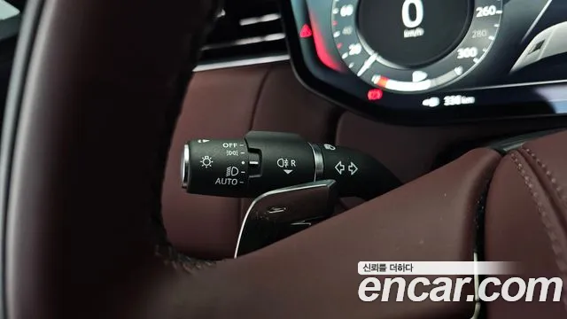 Land Rover Range Rover Sport — Фото автомобиля 19