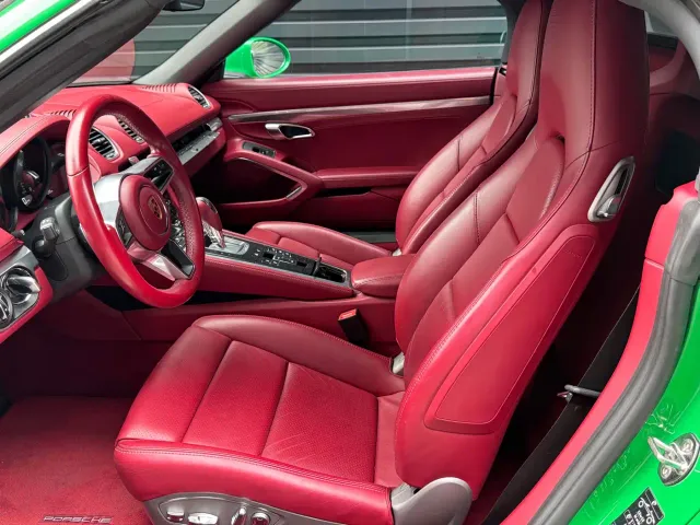 Porsche 718 — Фото автомобиля 15