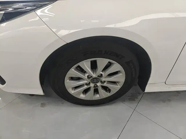 Toyota Corolla — Фото автомобиля 22