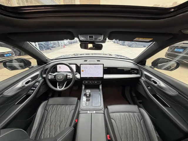 GAC Trumpchi GS8 — Фото автомобиля 9
