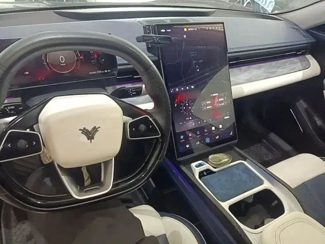 Hozon Neta GT — Фото автомобиля 9