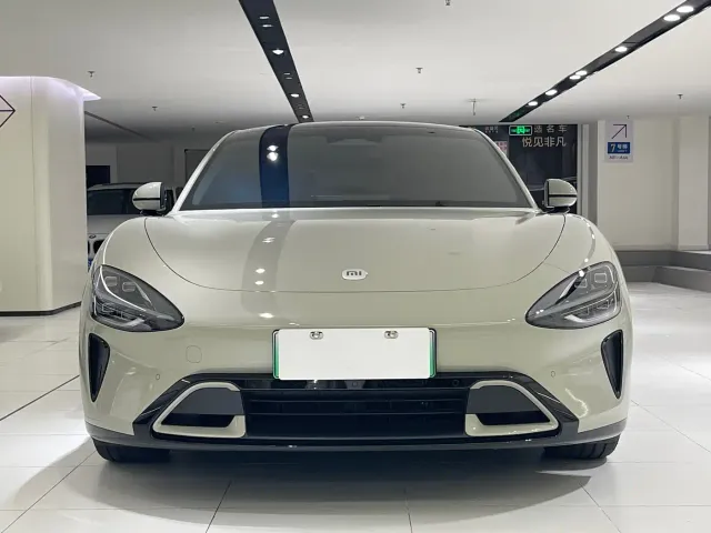 Xiaomi SU7 — Фото автомобиля 2