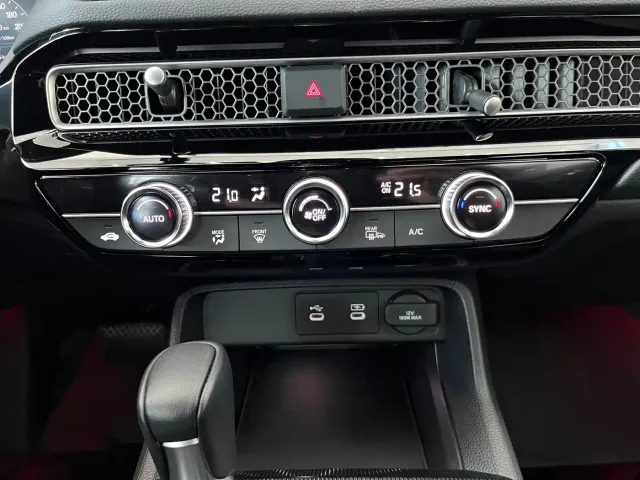 Honda Civic — Фото автомобиля 15