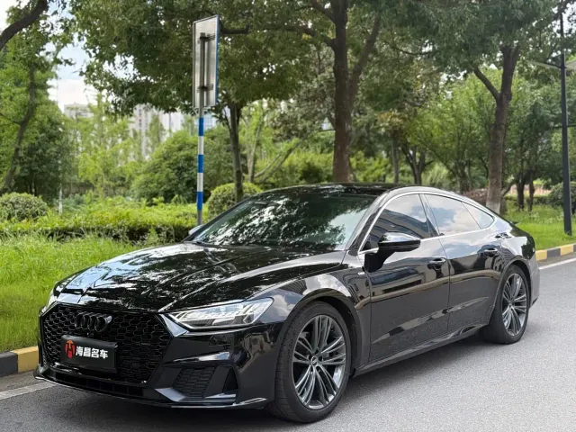 Фотография автомобиля — Audi A7