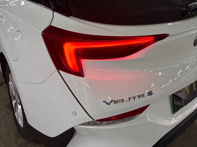 Buick Velite 6 — Фото автомобиля 5