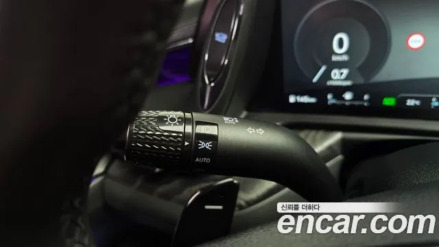 Genesis G90 Бензин 3.5 турбо AWD — Фото автомобиля 26