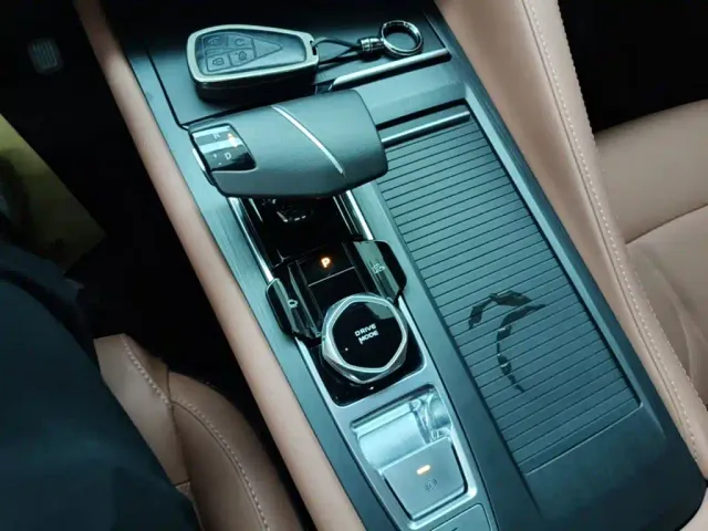 Changan CS75 Plus — Фото автомобиля 13