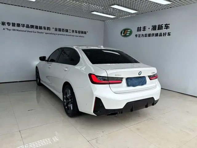 BMW 3 Series — Фото автомобиля 7