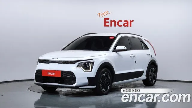 Фотография автомобиля — Kia Niro
