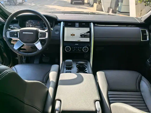 Land Rover Discovery — Фото автомобиля 8