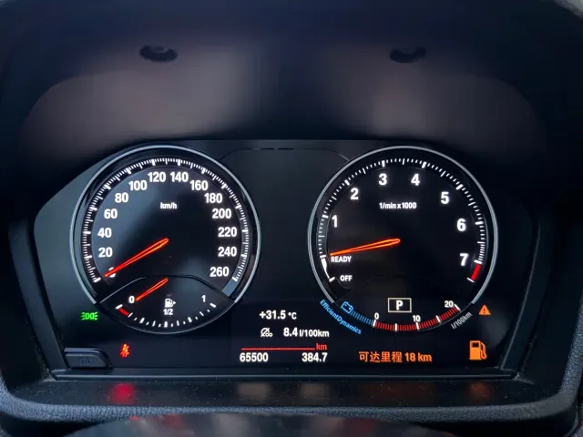 BMW X1 — Фото автомобиля 4