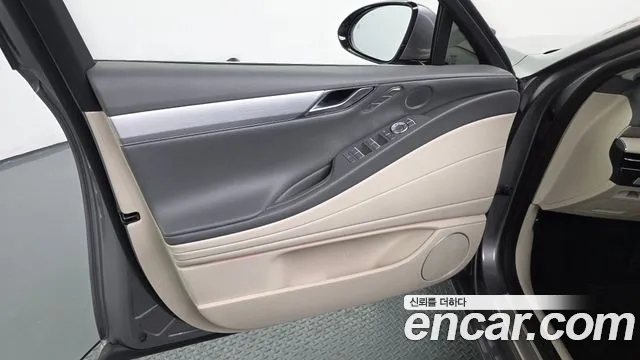 Genesis G80 Бензин 2.5 турбо AWD — Фото автомобиля 23
