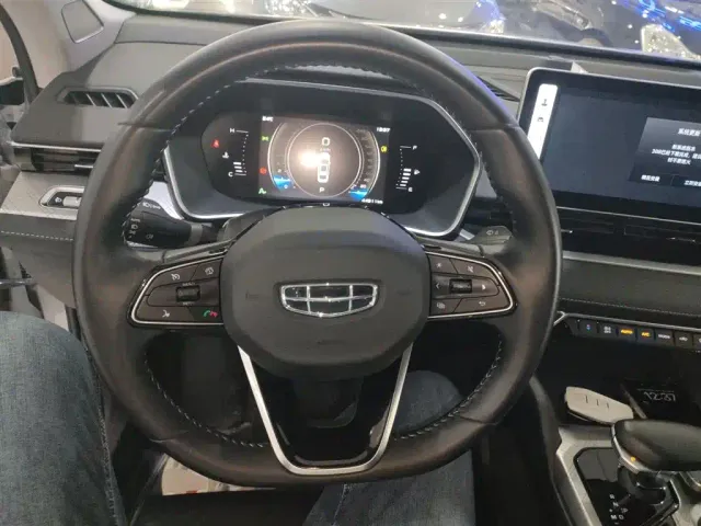 Geely Xingrui — Фото автомобиля 10