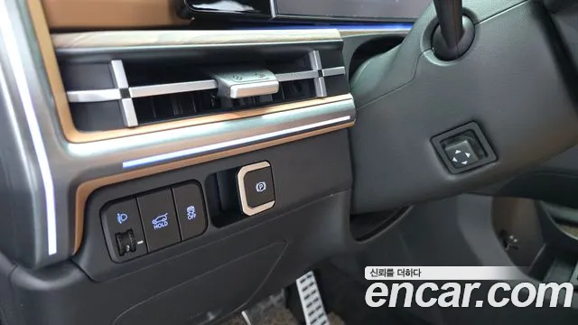 Hyundai Santa Fe MX5 — Фото автомобиля 28
