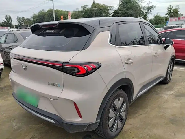 Wuling Bingo S — Фото автомобиля 6