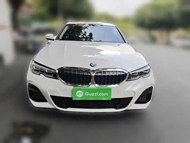 BMW 3 Series — Фото автомобиля 23