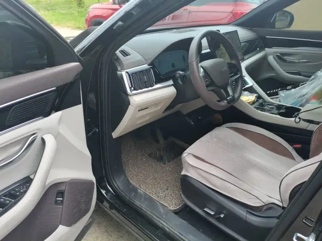 BYD Song PLUS — Фото автомобиля 12