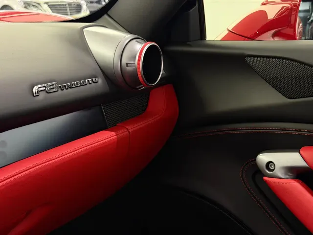 Ferrari F8 — Фото автомобиля 20