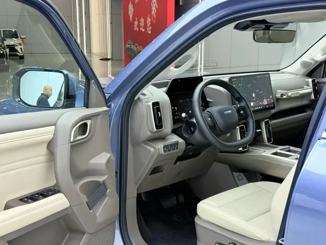 Haval Big Dog — Фото автомобиля 4
