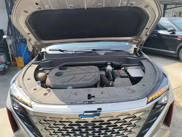 Changan Z6 — Фото автомобиля 19